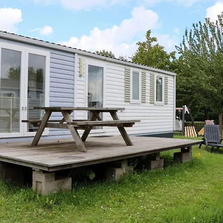 De Reenert - Naturisten - Naturiste - Fkk Hotell Heiderscheid